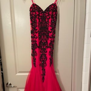 Red and black evening gown/prom dress